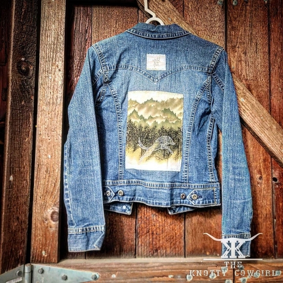 Upcycled Wolf Patch Jean Jacket - Picture 1 of 2
